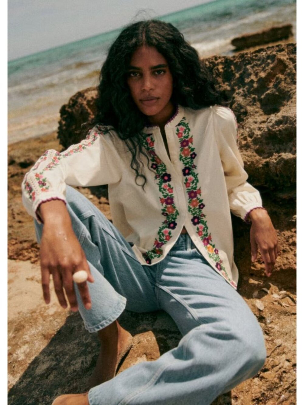 Sezane Sidonia Shirt Multicoloured Embroidery on Ecru Background Size US 2